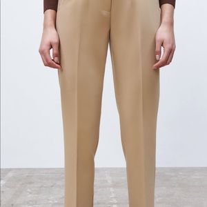 Zara high-waisted pants Color: Taupe Size: M